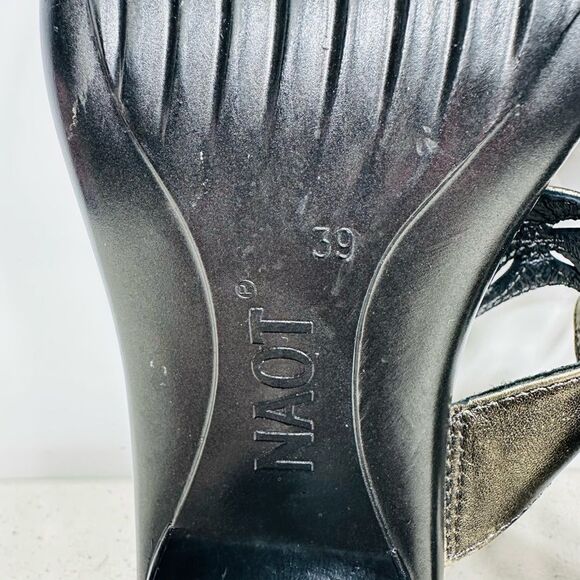 NAOT Strappy Slip On Wedge Sandals Womens Metallic Wedge Heel Cushioned Sz 39-8 - Picture 8 of 8